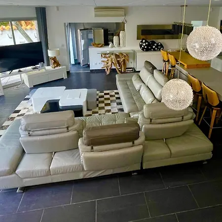 Medes 15 - Magnifica Con Piscina Privada Y A Holiday home Empuriabrava