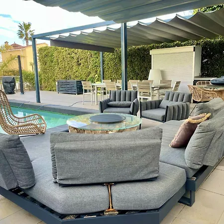 Medes 15 - Magnifica Con Piscina Privada Y A Holiday home *